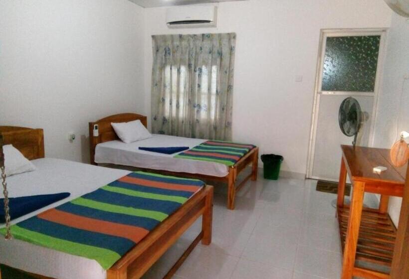 Quarto Estandar, Sea Shadow