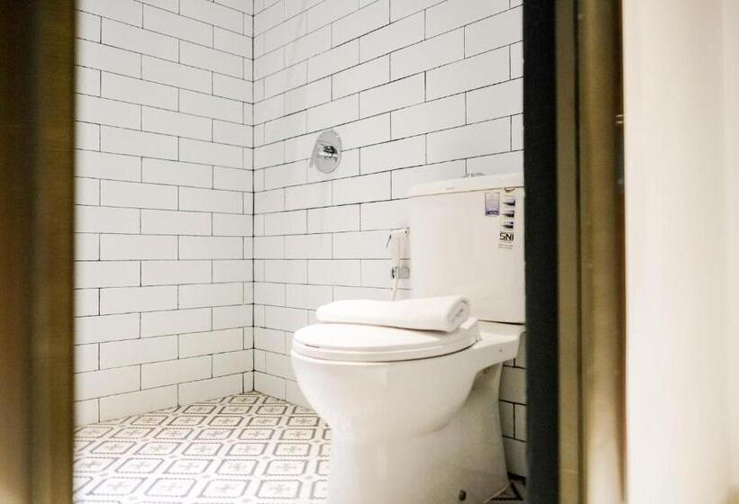 Номер Superior, Sans Hotel Roxy Jakarta