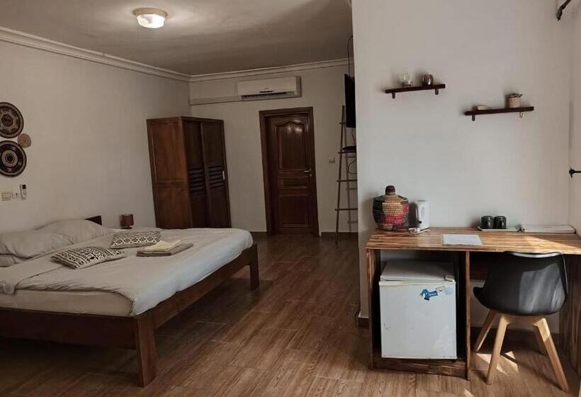 اتاق سوپریور, L'oasis Guesthouse
