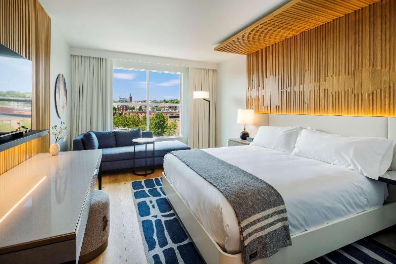 Quarto Estandar Cama King, Canopy By Hilton Portland Waterfront
