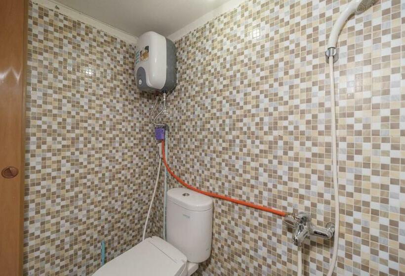 Номер Стандарт, Reddoorz @ Jalan Demang Lebar Raya Palembang