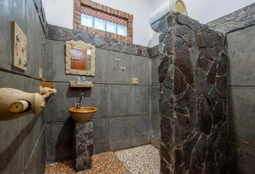 اتاق سوپریور, Sekararum Butik Syariah Guesthouse