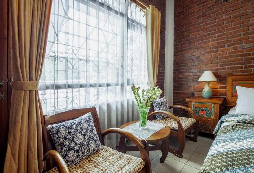 اتاق سوپریور, Sekararum Butik Syariah Guesthouse