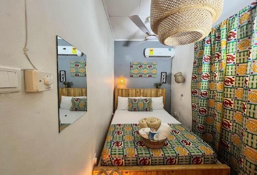 اتاق اکونومی, African Treasure Beach Resort