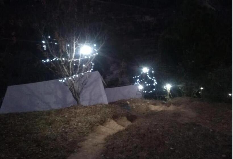 스탠다드 트리플 룸, Himview Camp Mukteshwar
