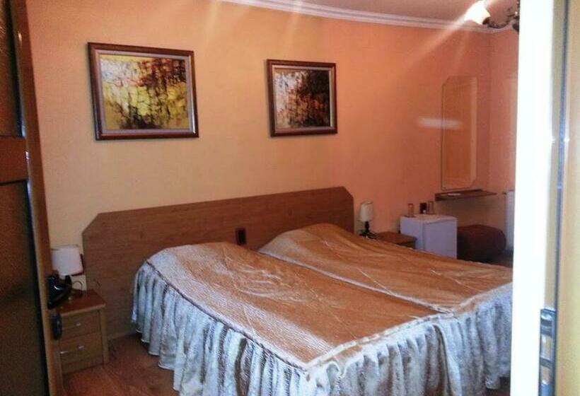 سوییت, Family Hotel Silvestar