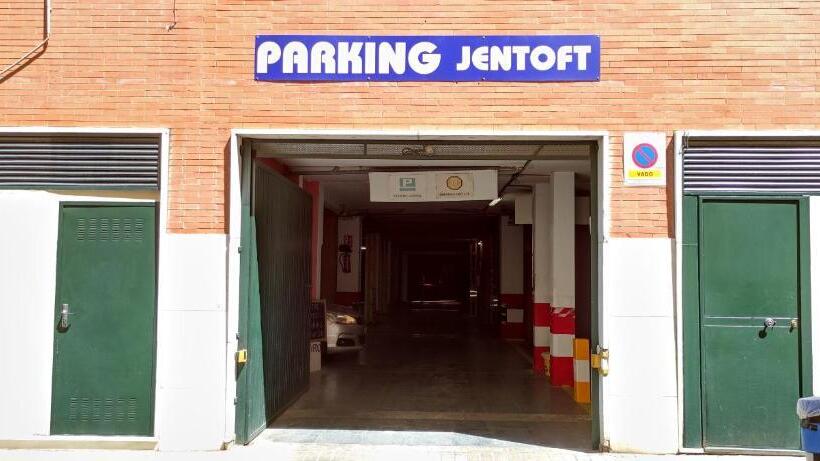 اتاق راحتی سه تخته, Hostal Jentoft
