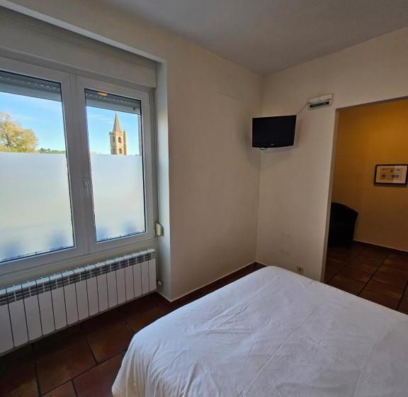 Номер Стандарт, Hostal Jp Y Estudios