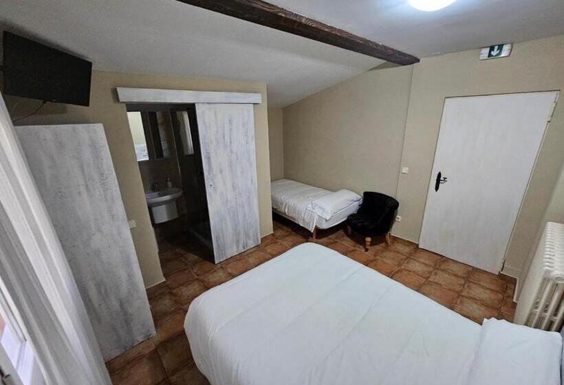 Номер Стандарт Трехместный, Hostal Jp Y Estudios