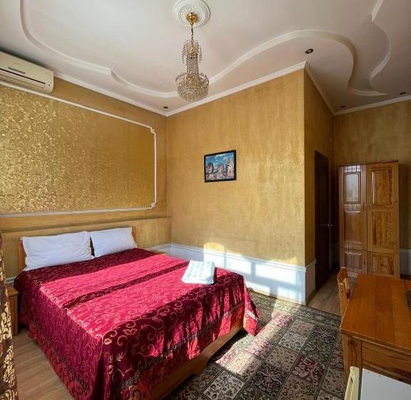 اتاق استاندارد با تخت بزرگ, Akzhol Hotel Almaty
