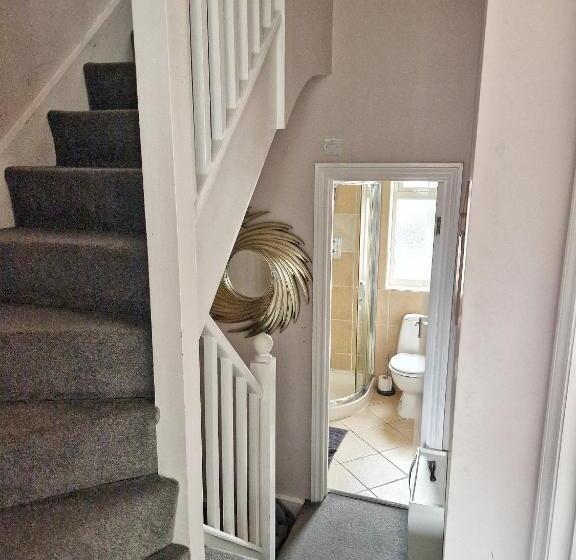 Апартаменты 2 Спальни, Citystay Albert Apartments In Hendon Nw4
