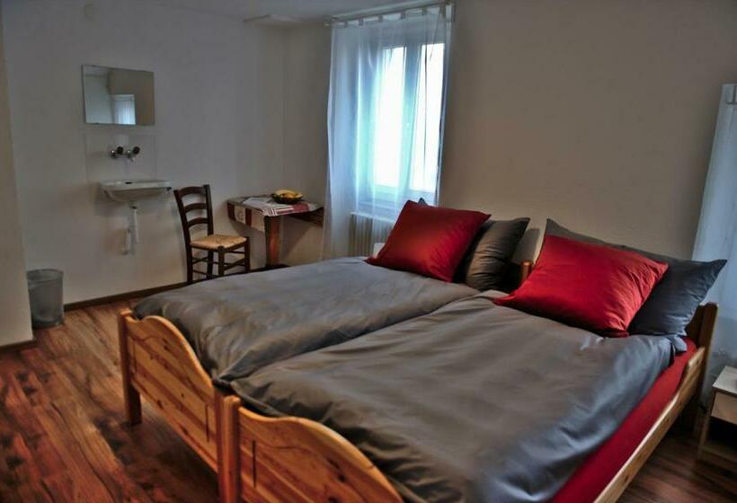 Номер Стандарт Совместная Ванная, Auberge Les Rangs