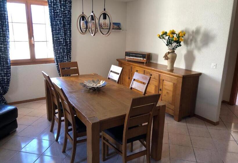 Апартаменты 3 Спальни, Auberge Les Rangs