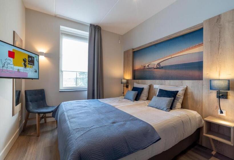 Апартаменты 2 Спальни, Raadhuis Parc Ganuenta