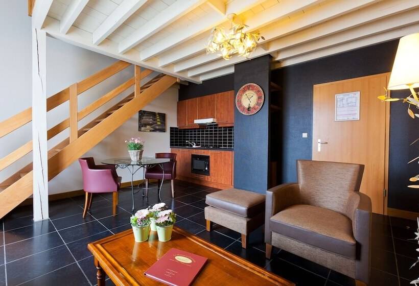 Люкс Повышенной Комфортности, Aparthotel Le Manoir Du Capitaine