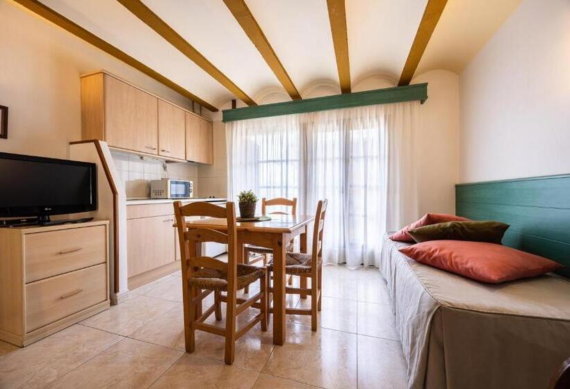 Студио Стандарт с Балконом, Aparthotel Les Corts