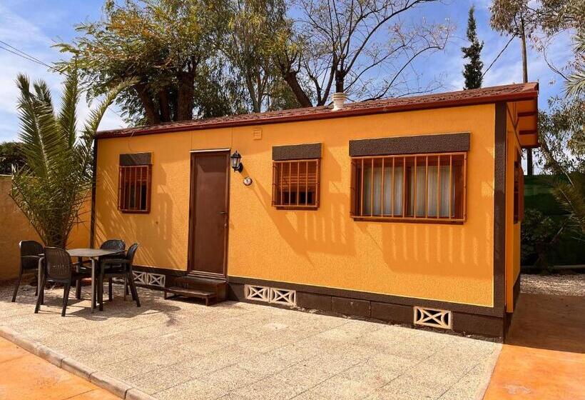 بانگلوی استاندارد, Camping Las Palmeras