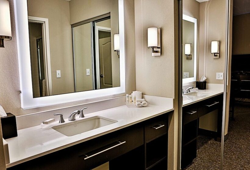 سوئیت برای معلولان, Homewood Suites By Hilton   Asheville