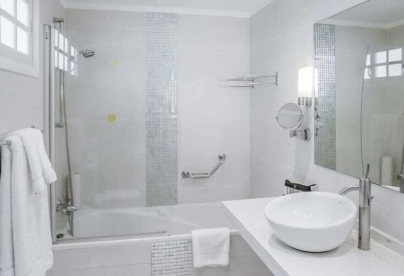 Апартаменты Семейные 1 Спальня, Santa Barbara Golf and Ocean Club