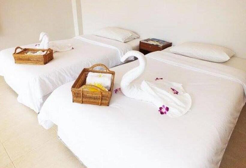 اتاق استاندارد با چشم‌انداز دریا, Haadson Resort