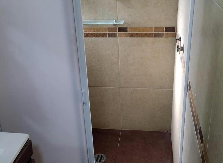 Quarto Triplo Estandar, El Hostalito Metepec