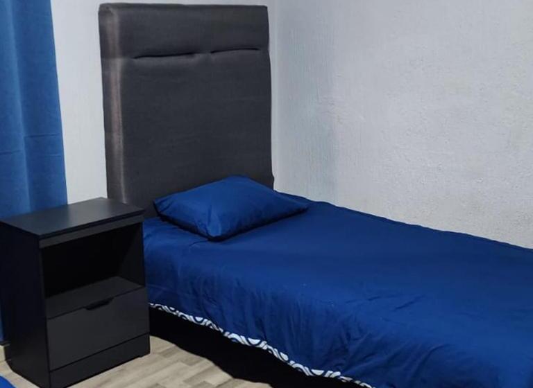 Quarto Triplo Estandar, El Hostalito Metepec