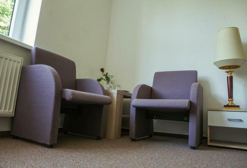 Номер Стандарт, Pension Berten Strašice
