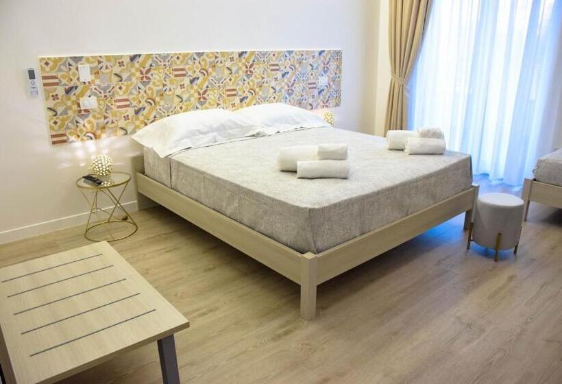Четырехместный Номер Стандарт с Балконом, Accòmodati B&b