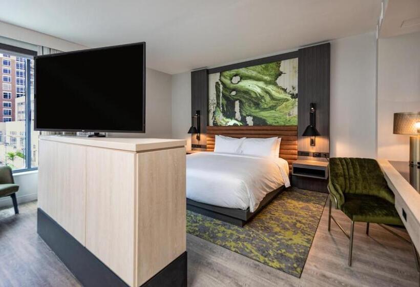 Люкс Кровать Кинг, Hyatt Centric Charlotte Southpark