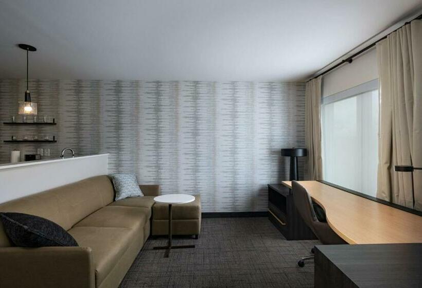 Студио Стандарт Кровать Кинг, Residence Inn New Brunswick Tower Center Blvd