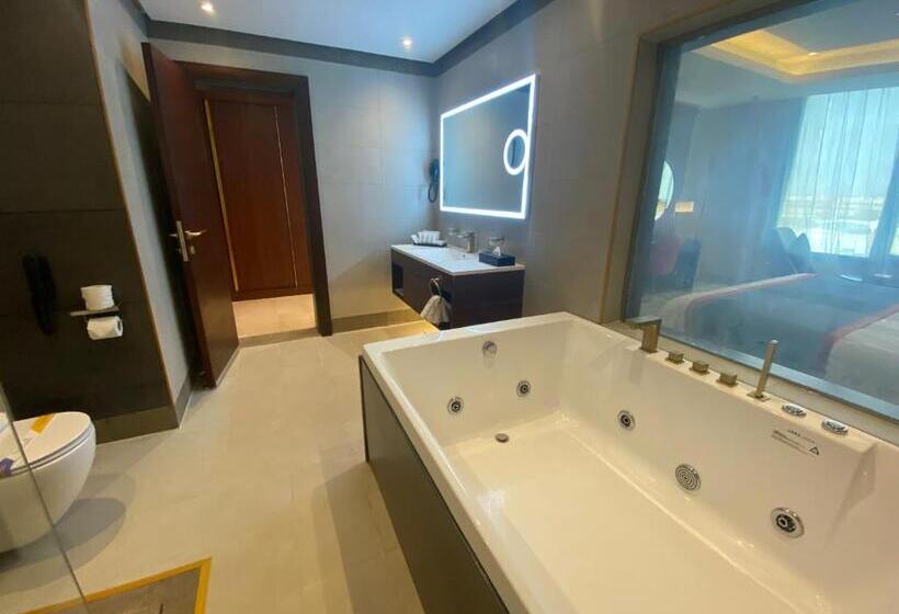 Junior Suite, Velar Inn