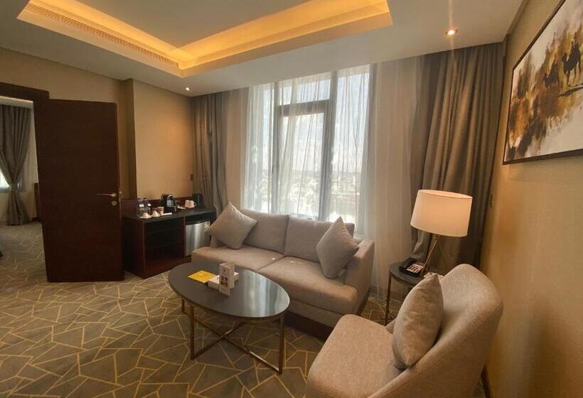 Deluxe Suite, Velar Inn
