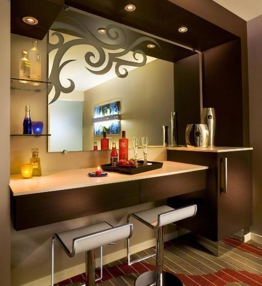 سوئیت با تخت بزرگ, Hard Rock Hotel San Diego