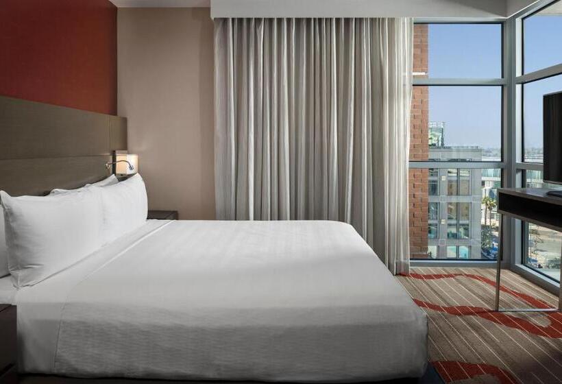 سوییت, Hard Rock Hotel San Diego