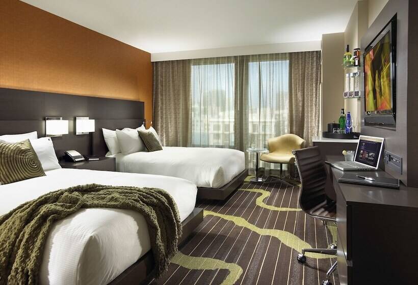 سوییت, Hard Rock Hotel San Diego