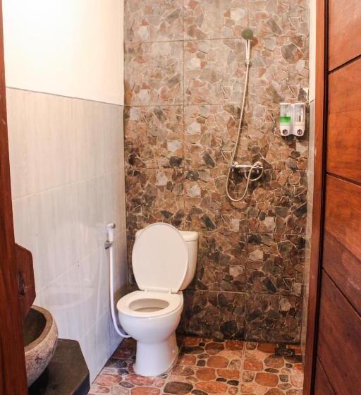 Номер Стандарт, Griya Gribig Guest House Mitra Reddoorz