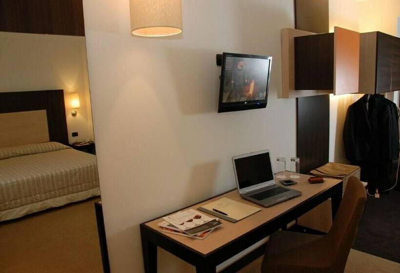 Номер Стандарт, Nsm Hotel Palace Lucera