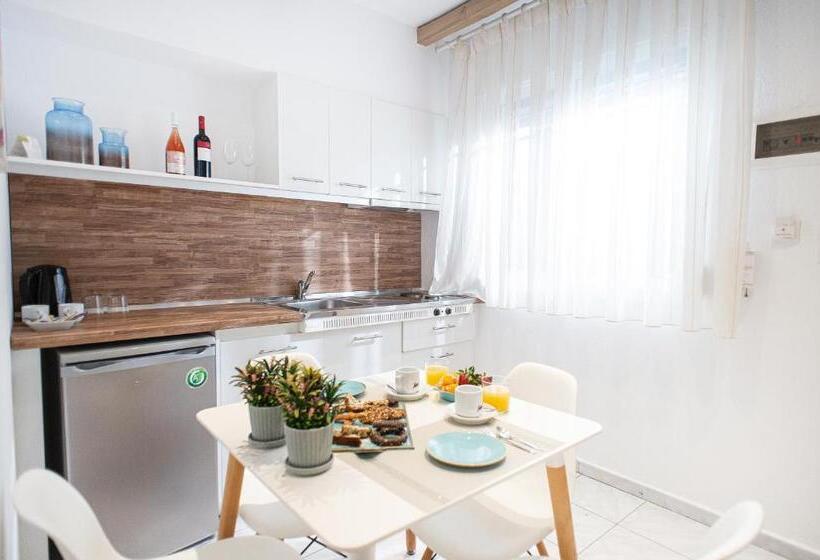 سوییت, Anny Residences & Suites