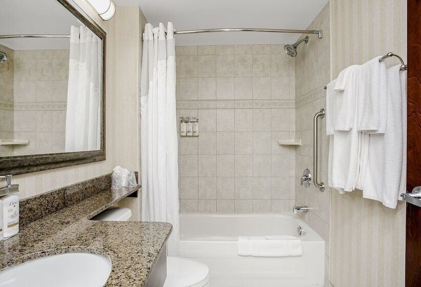 Люкс, Holiday Inn Express Hotel & Suites   Slave Lake, An Ihg