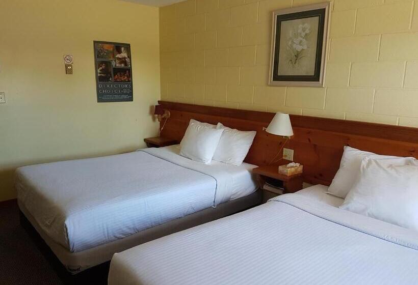 Номер Стандарт, Westport Station Motel
