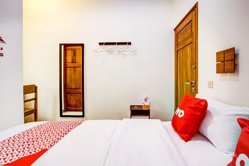 Номер Стандарт, Reddoorz At Mystays Pemuda Cepu Blora