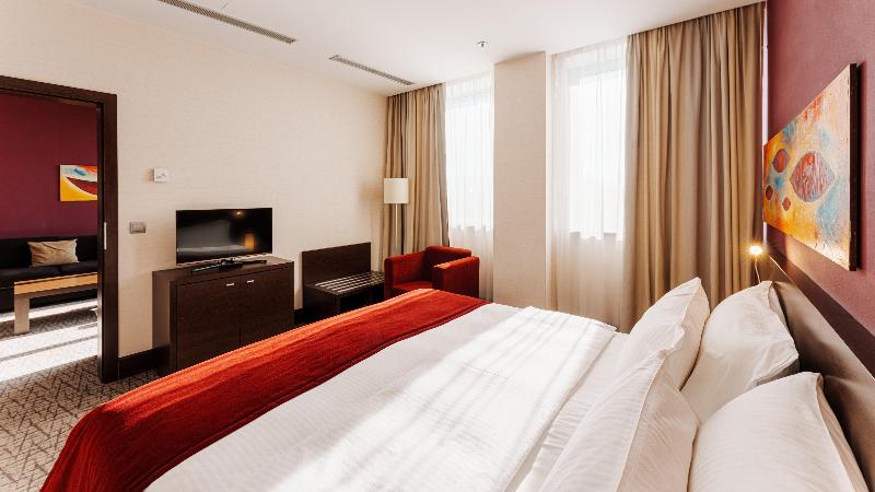 سوئیت با تخت بزرگ, Holiday Inn Zilina, An Ihg
