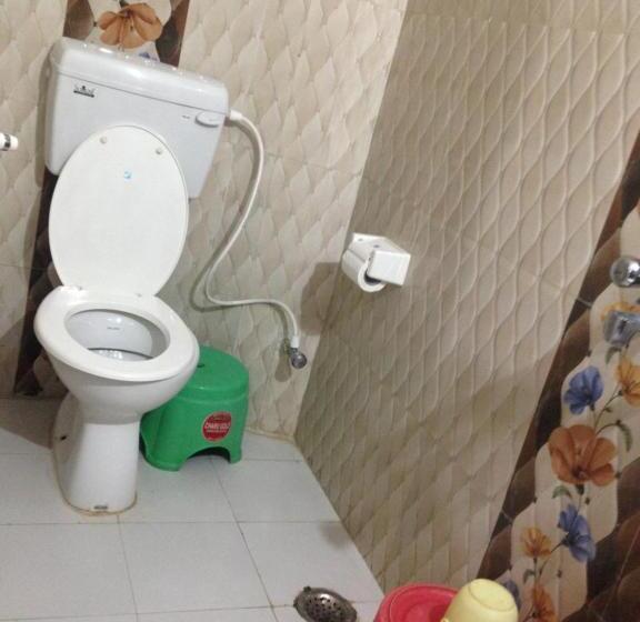舒适三人间, Rama Guest House