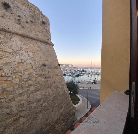 اتاق لوکس, B&b Al Porto Novo