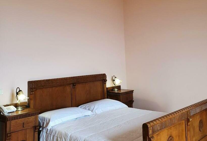 اتاق سوپریور, Albergo Palazzo Sant Anna