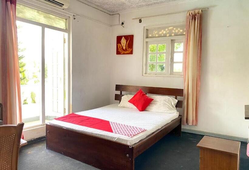 Номер Стандарт, Kandy Lake Layathraa