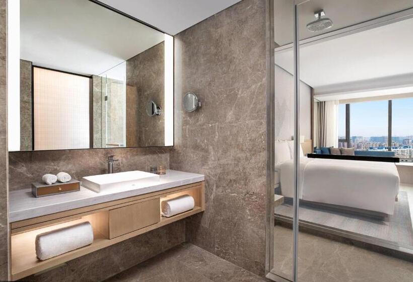 Номер Executive Кровать Кинг, Courtyard By Marriott Nanjing Jiangning