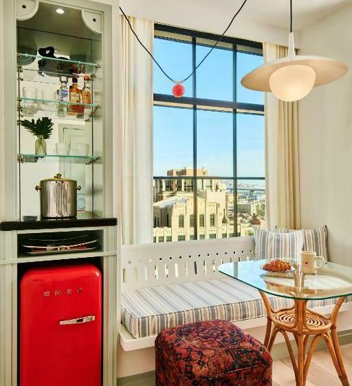 جناح سرير كينج, Virgin Hotels New Orleans