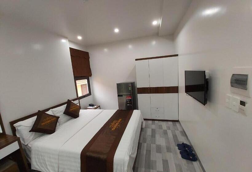 اتاق لوکس, Trường Sinh