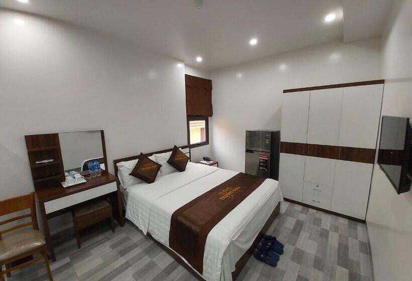اتاق لوکس, Trường Sinh